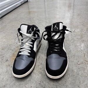Jordan 1s Mid
